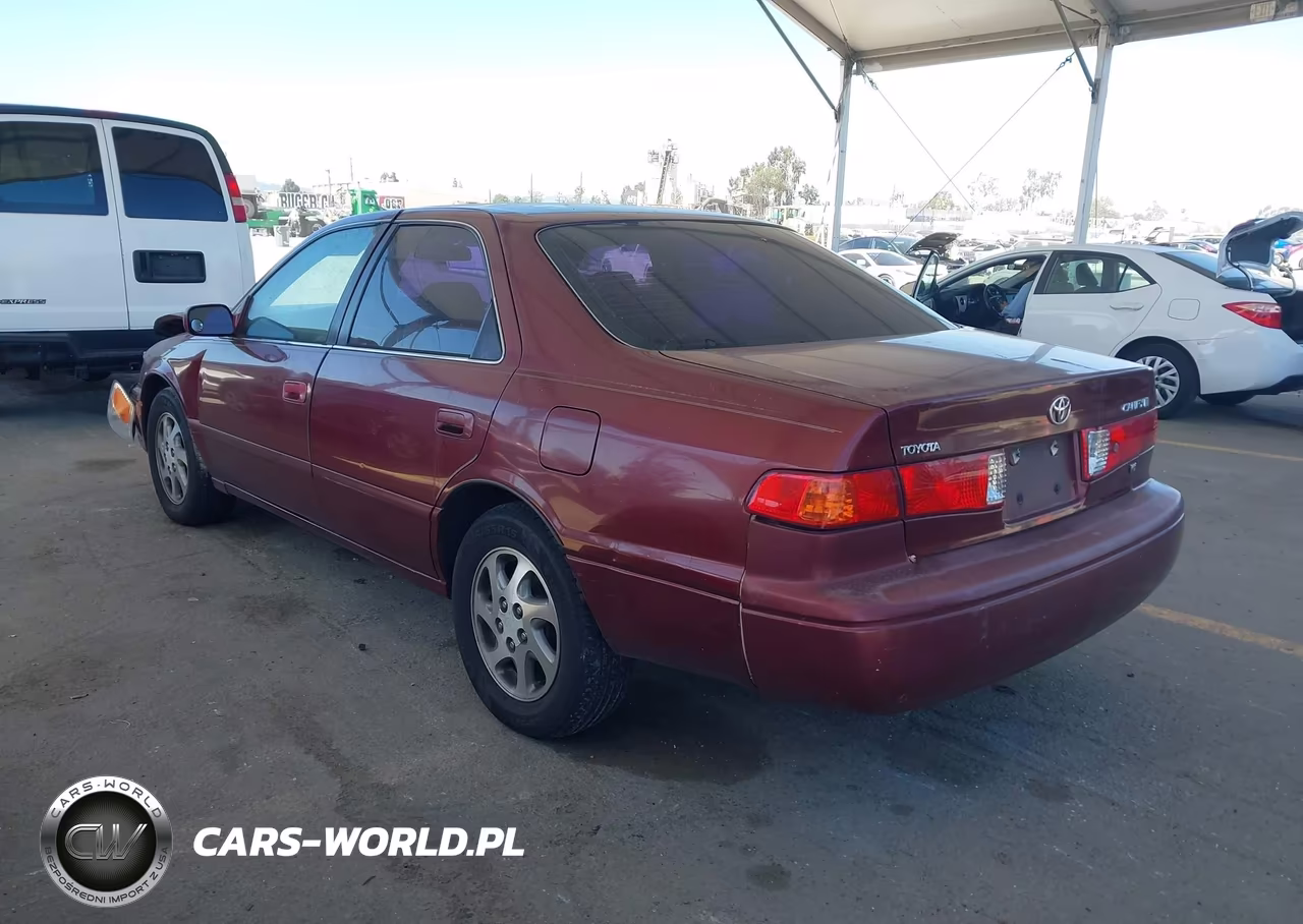 2001 Toyota Camry Le V6 VIN:4T1BF22K11U127637 - 3