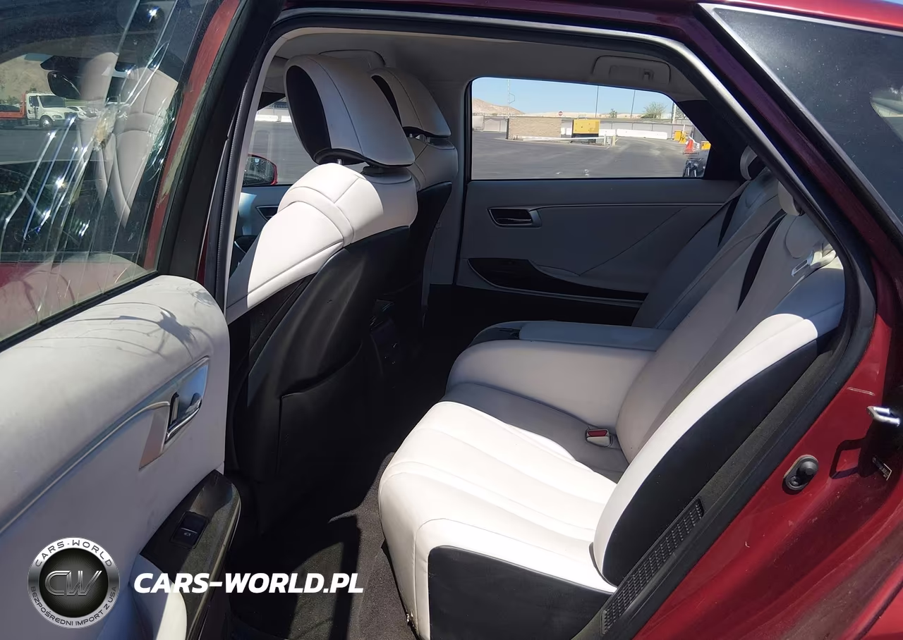 2018 Toyota Mirai VIN:JTDBVRBD1JA005332 - 8