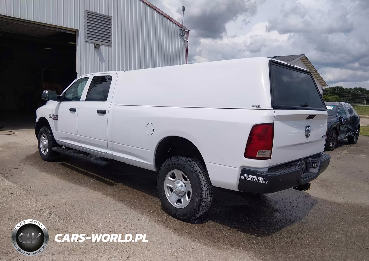 2017 Ram 3500 Tradesman 4X4 8' Box VIN:3C63R3GL0HG762330 - 3