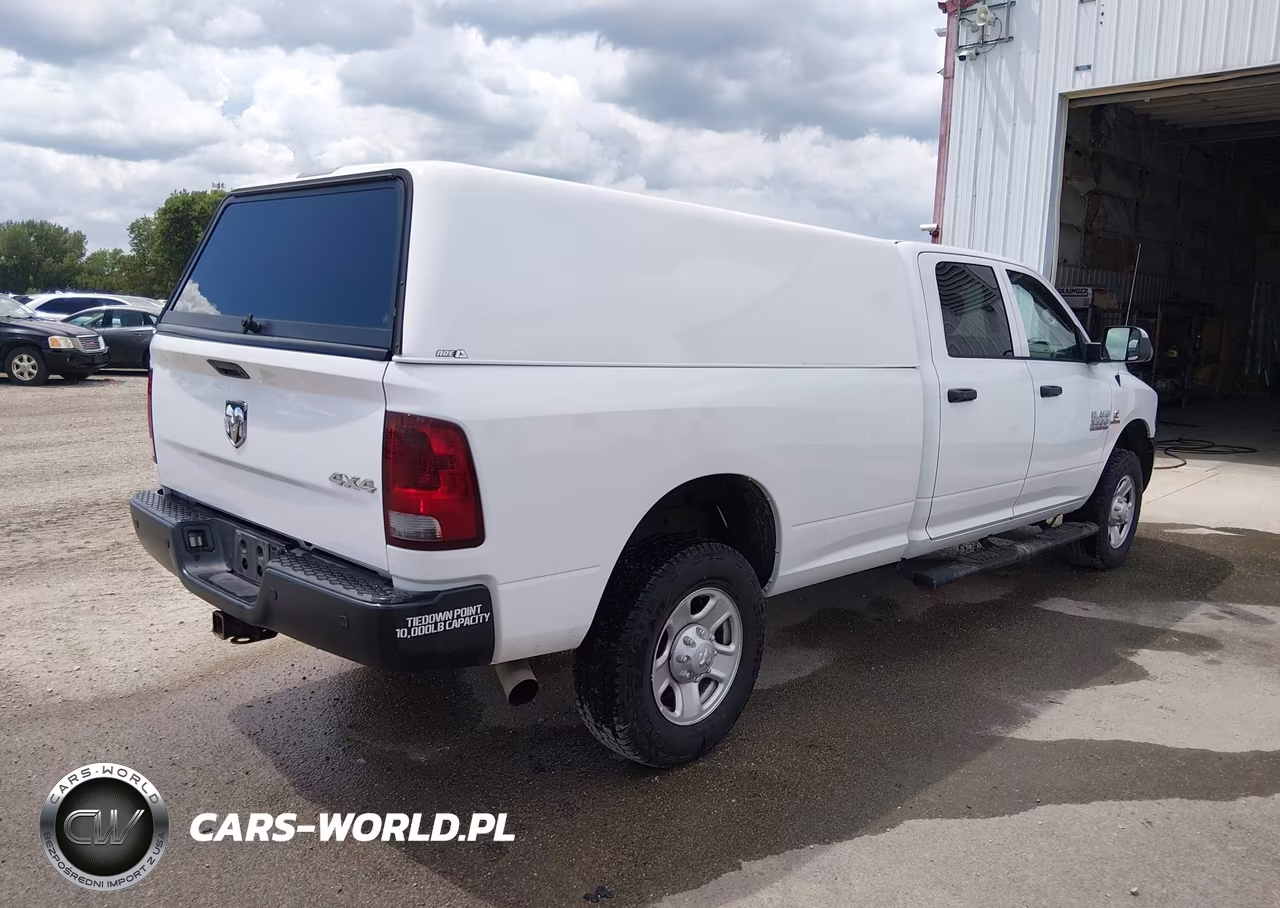 2017 Ram 3500 Tradesman 4X4 8' Box VIN:3C63R3GL0HG762330 - 4