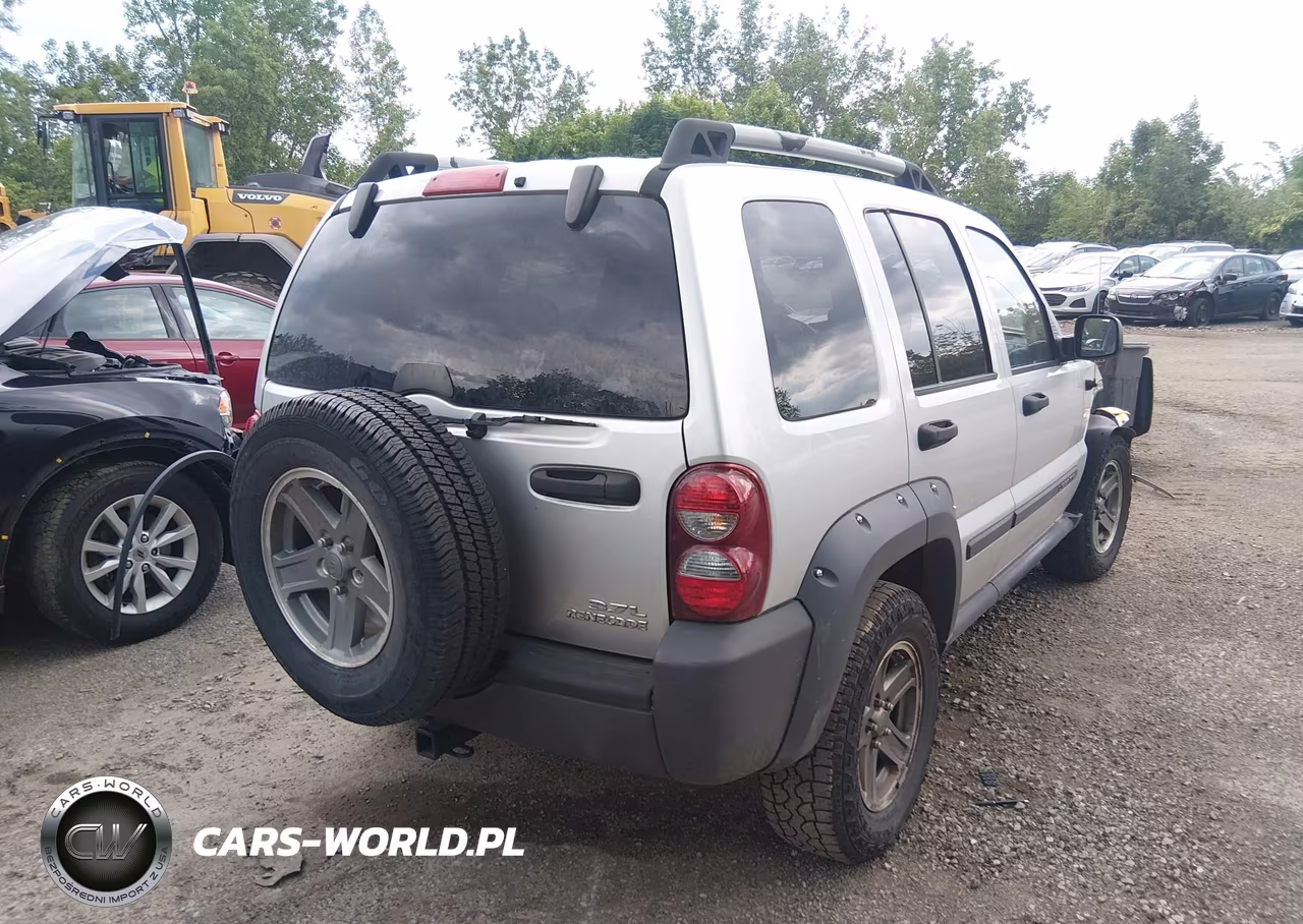 2006 Jeep Liberty Renegade VIN:1J4GL38K56W101547 - 4