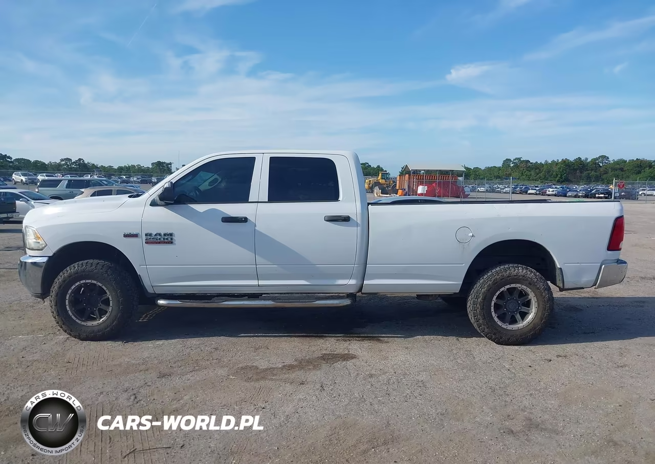 2014 Ram 2500 Tradesman VIN:3C6UR5HJ8EG292136 - 14