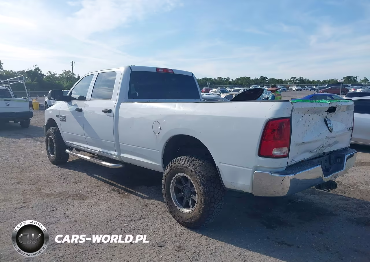 2014 Ram 2500 Tradesman VIN:3C6UR5HJ8EG292136 - 3