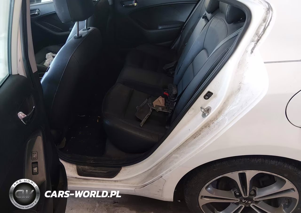 2015 Kia Forte Ex VIN:KNAFZ4A88F5305881 - 8
