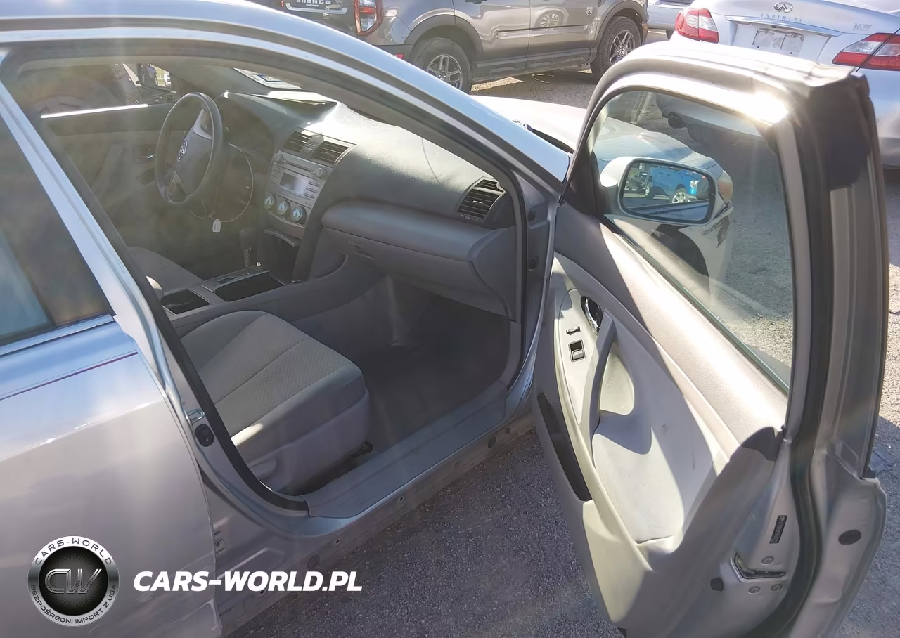 2009 Toyota Camry Le VIN:4T1BE46K59U361753 - 5