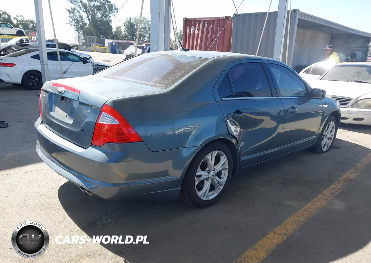 2012 Ford Fusion Se VIN:3FAHP0HA9CR188457 - 4