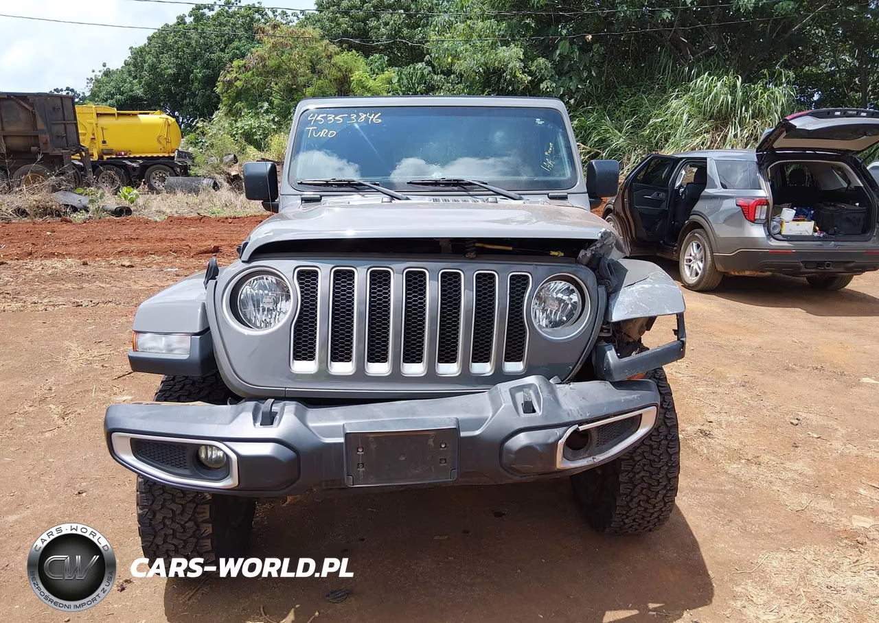 2020 Jeep Wrangler Unlimited Sahara 4X4 VIN:1C4HJXEN4LW235953 - 13