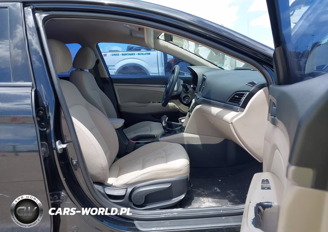2018 Hyundai Elantra Sel VIN:5NPD84LF2JH271986 - 5