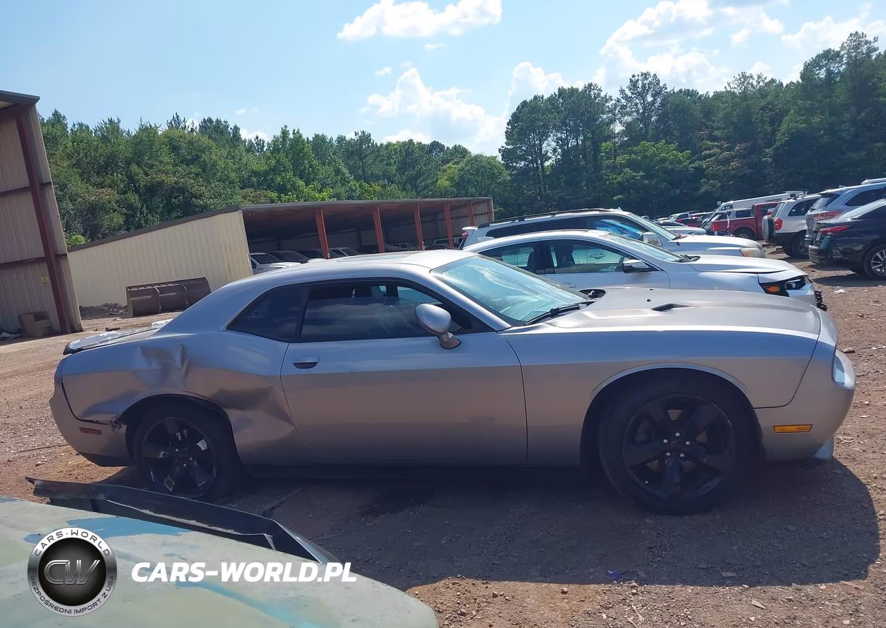 2013 Dodge Challenger Sxt Plus VIN:2C3CDYAG3DH650751 - 13