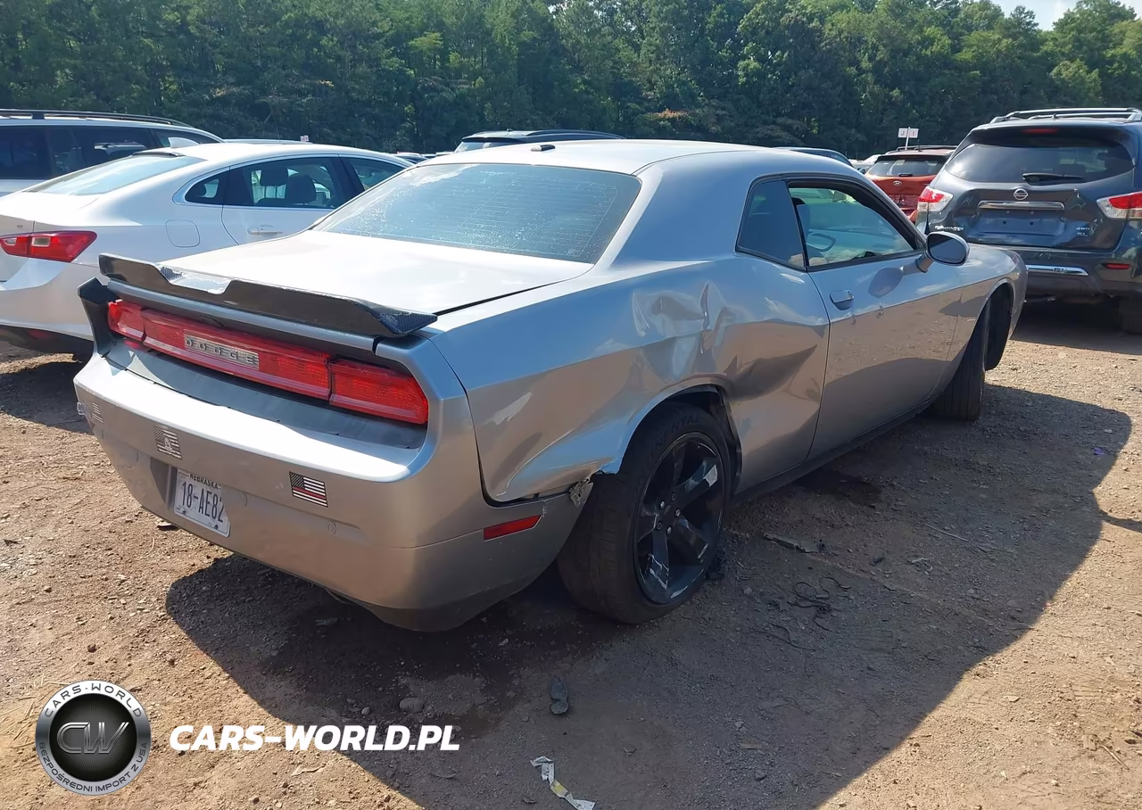 2013 Dodge Challenger Sxt Plus VIN:2C3CDYAG3DH650751 - 4