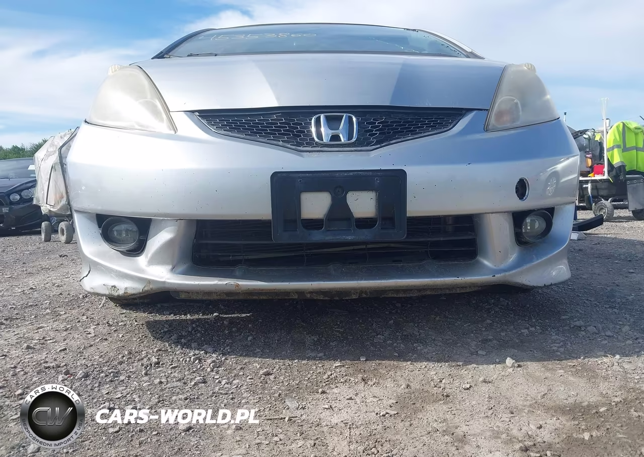 2011 Honda Fit Sport VIN:JHMGE8H57BC017392 - 6