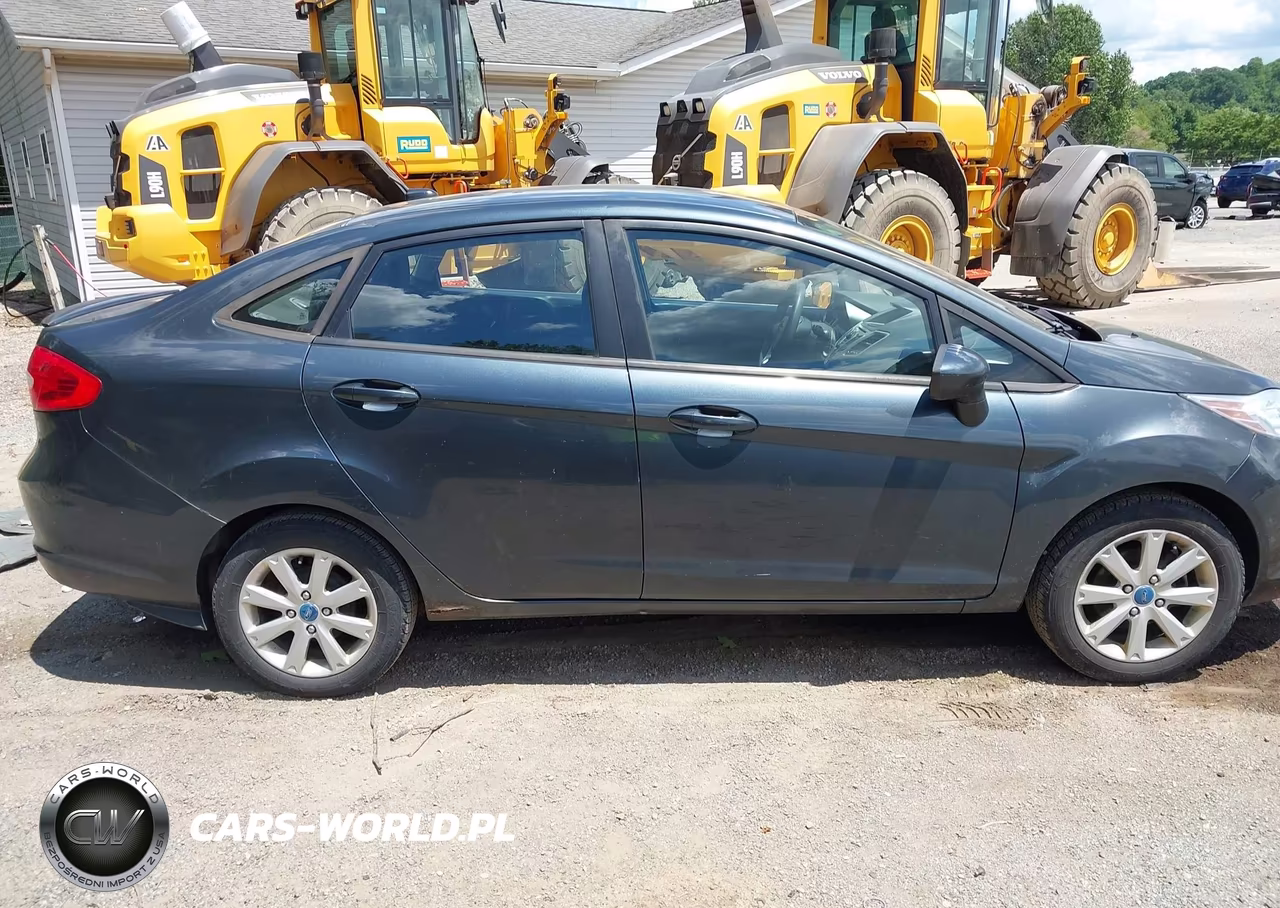2011 Ford Fiesta Se VIN:3FADP4BJ7BM238735 - 13