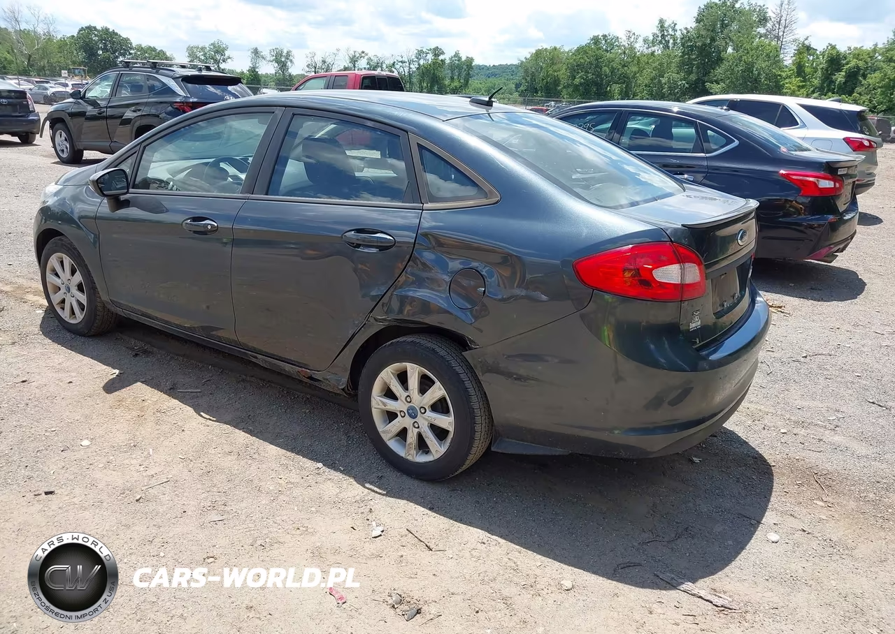 2011 Ford Fiesta Se VIN:3FADP4BJ7BM238735 - 3