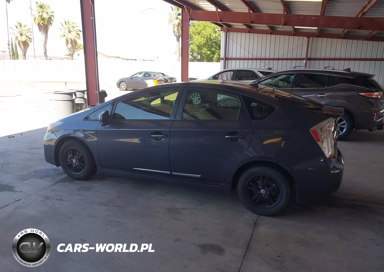2012 Toyota Prius Three VIN:JTDKN3DU0C1500327 - 14