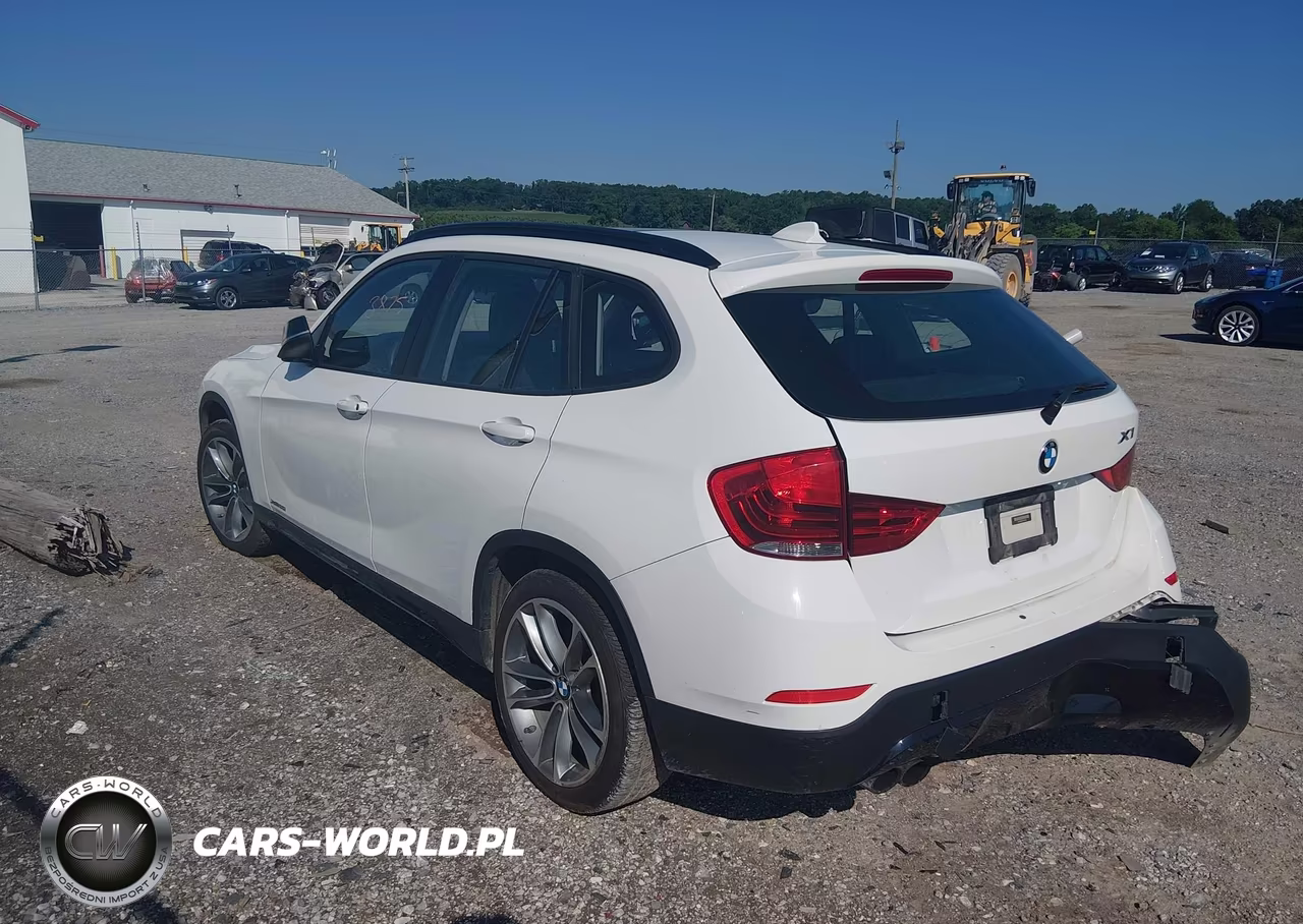 2014 BMW X1 xDrive35I VIN:WBAVM5C52EVV92734 - 3