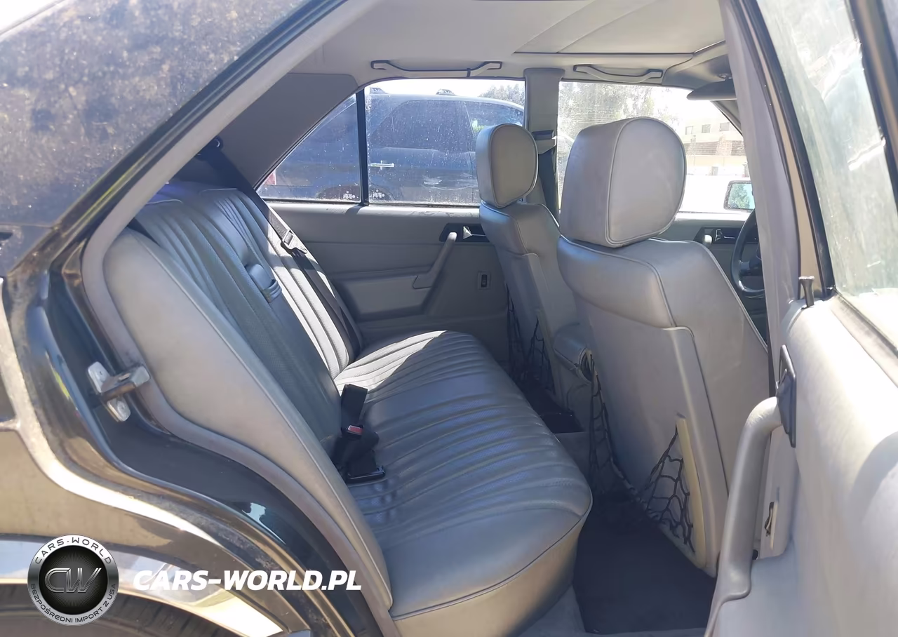 1993 Mercedes-Benz 190 E 2.6 VIN:WDBDA29D1PG022198 - 8