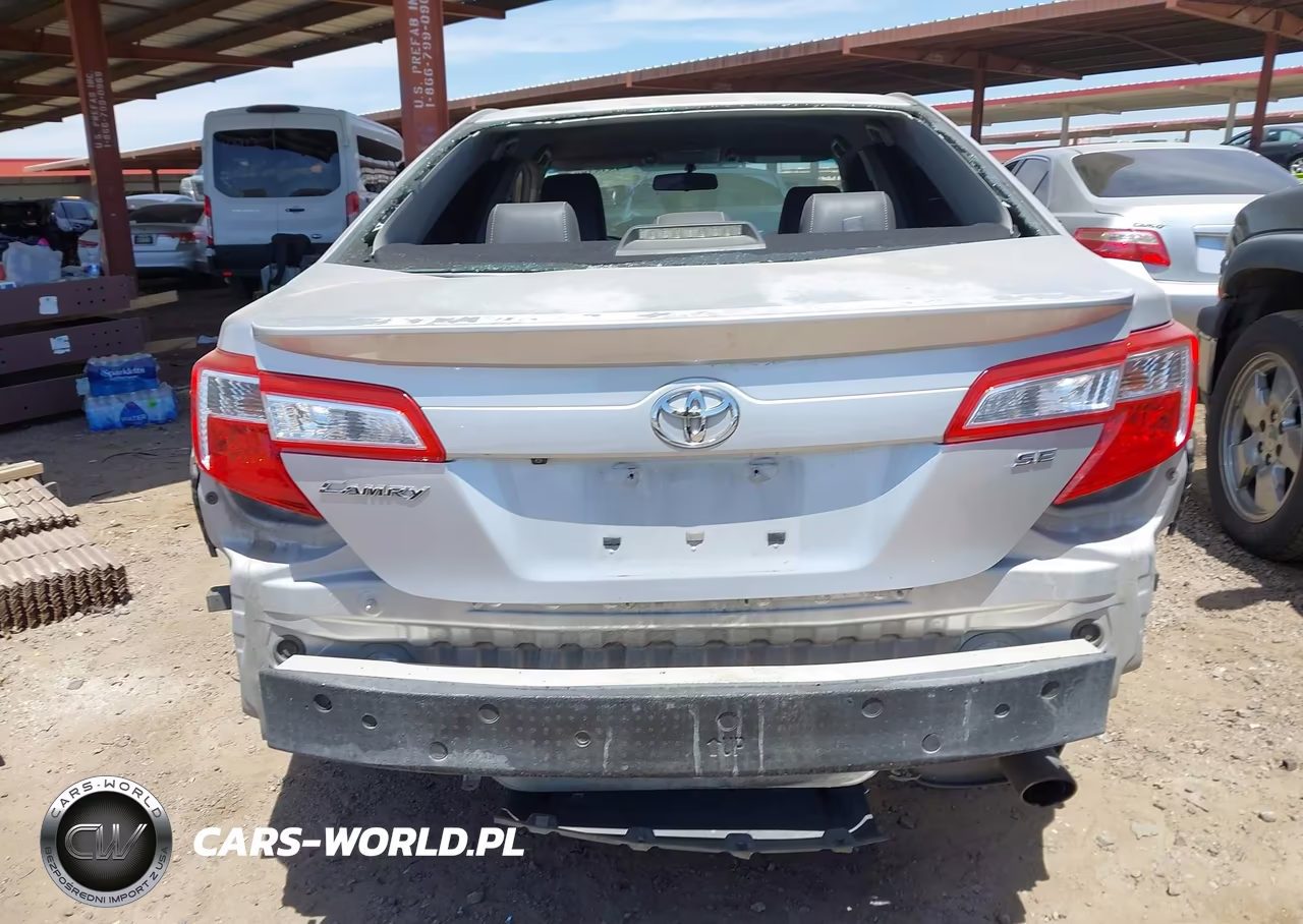 2014 Toyota Camry Se VIN:4T1BF1FK0EU804672 - 16