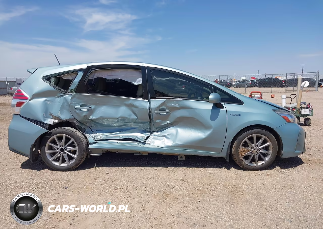 2017 Toyota Prius V Five VIN:JTDZN3EU1HJ063376 - 13