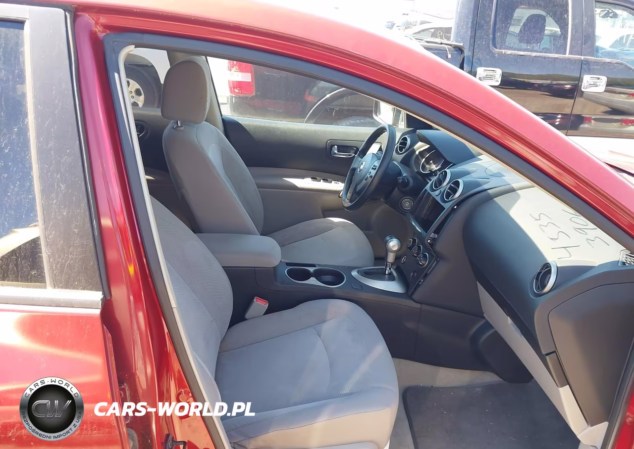 2013 Nissan Rogue S VIN:JN8AS5MV0DW615849 - 5