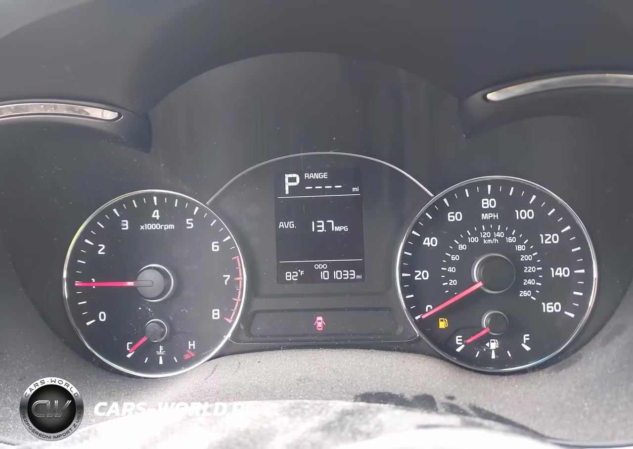 2018 Kia Forte Lx VIN:3KPFK4A7XJE183312 - 7
