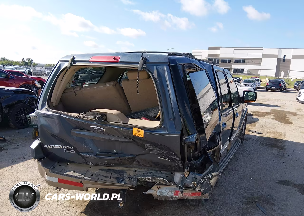 2004 Ford Expedition Eddie Bauer VIN:1FMFU17LX4LB74212 - 4