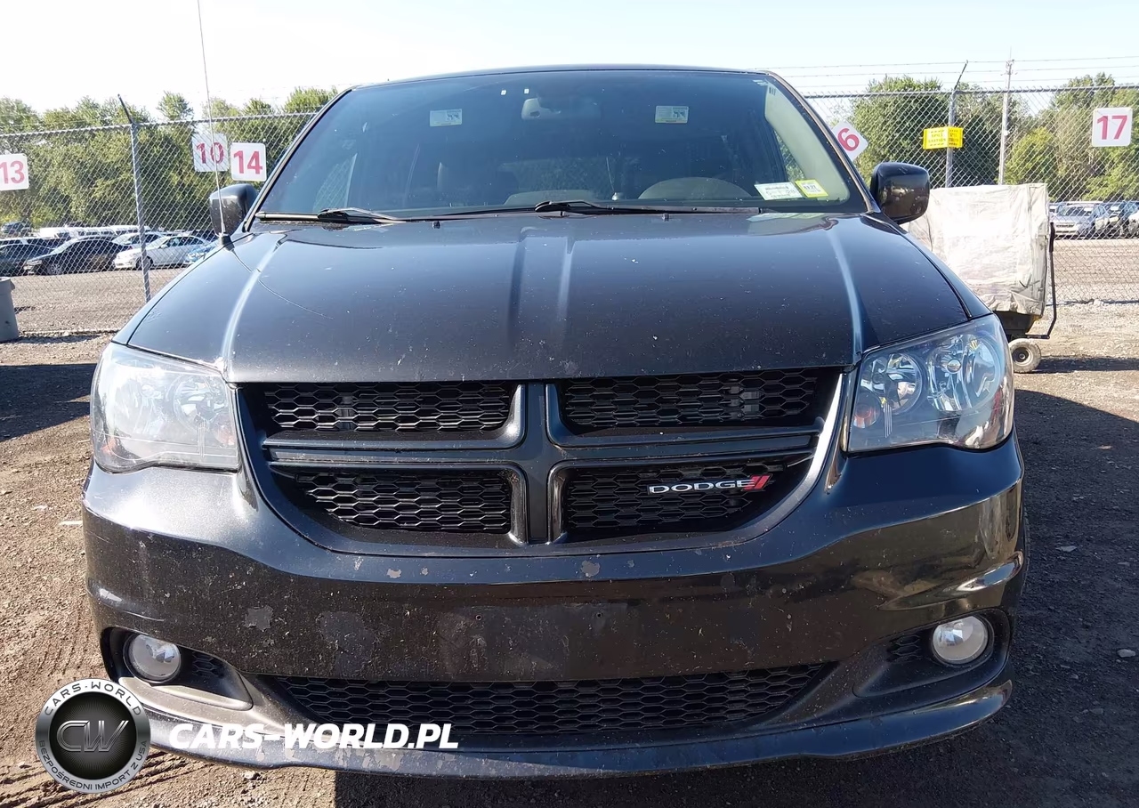 2018 Dodge Grand Caravan Gt VIN:2C4RDGEG0JR284473 - 12