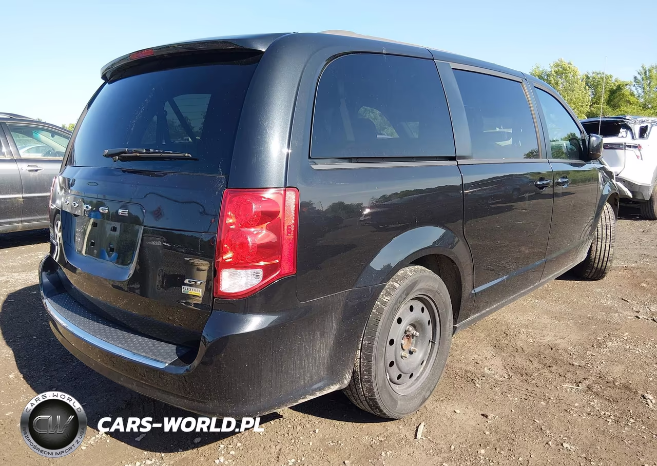 2018 Dodge Grand Caravan Gt VIN:2C4RDGEG0JR284473 - 4