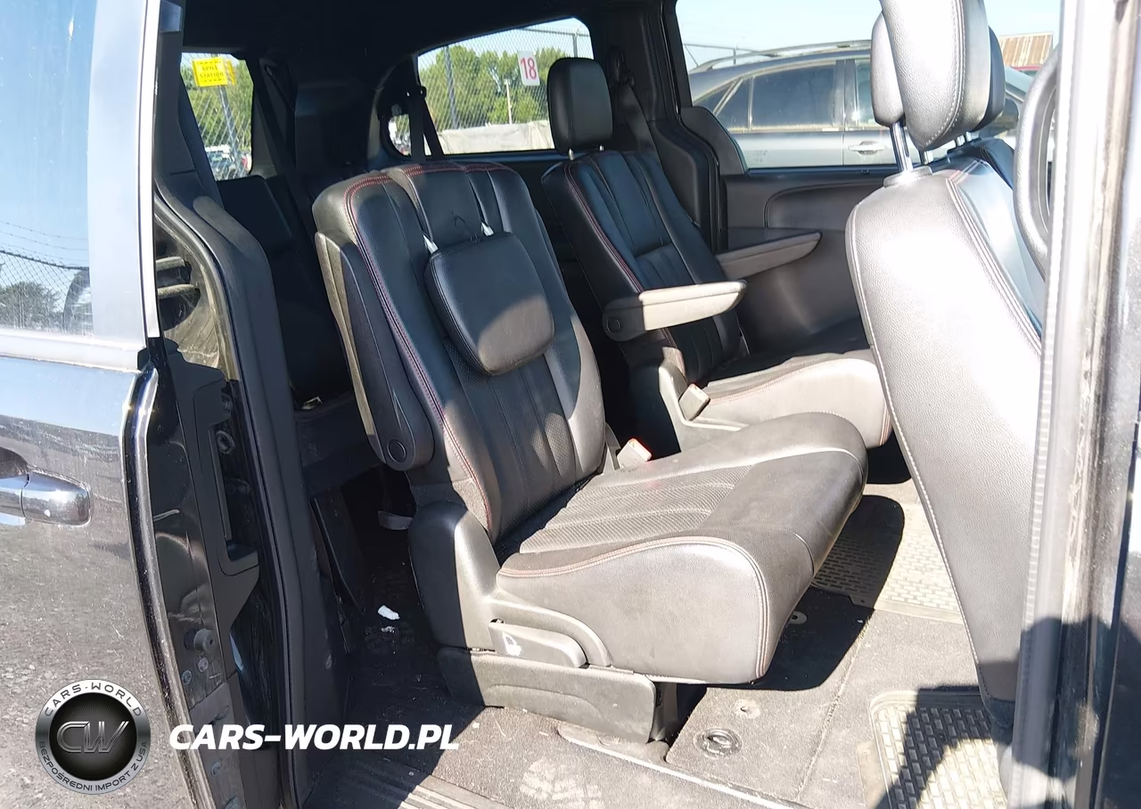2018 Dodge Grand Caravan Gt VIN:2C4RDGEG0JR284473 - 8