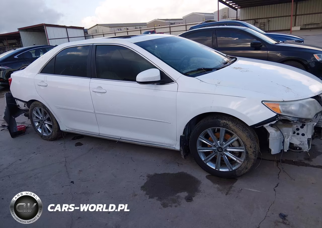 2014 Toyota Camry Xle VIN:4T4BF1FK3ER367398 - 14