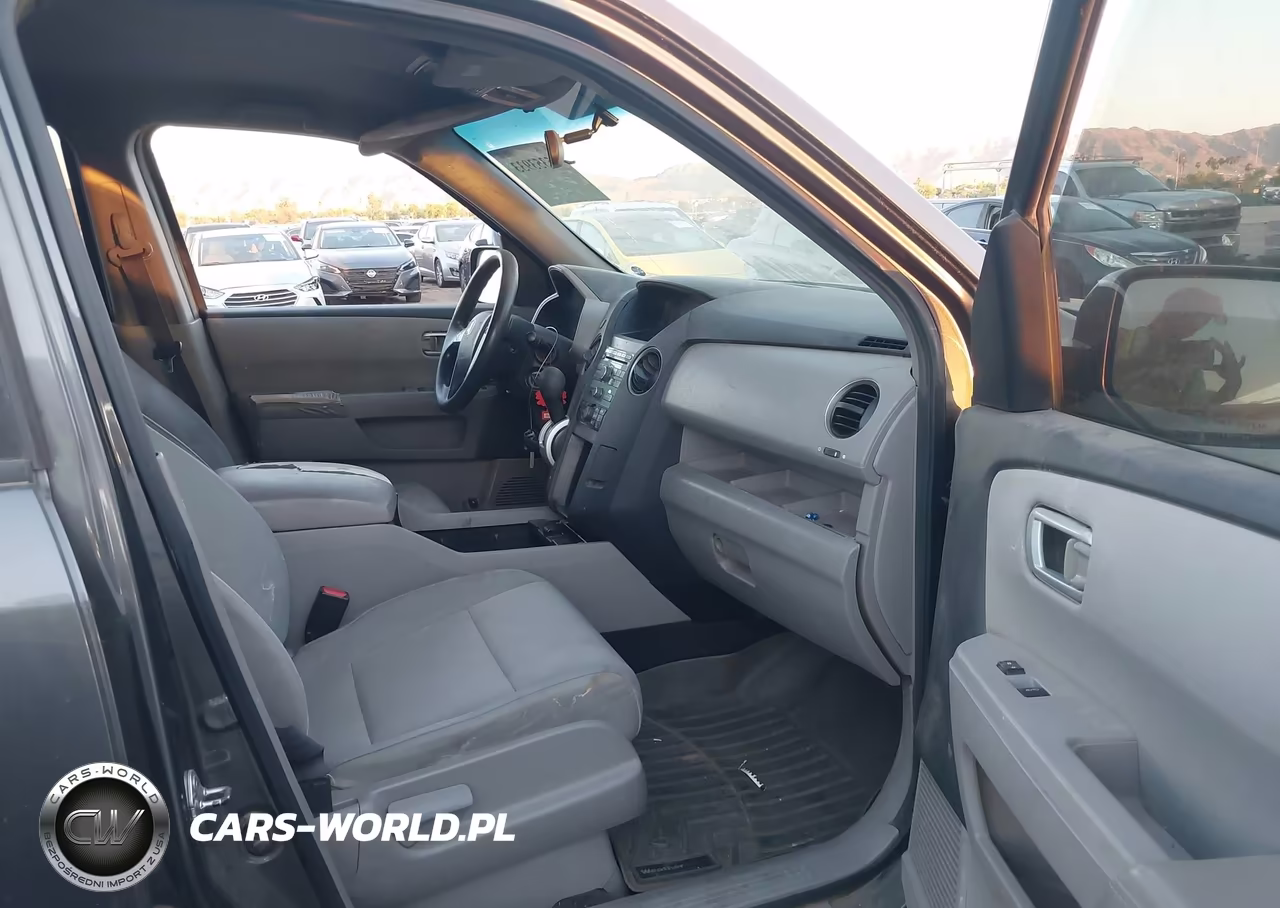 2011 Honda Pilot Lx VIN:5FNYF3H29BB030160 - 5