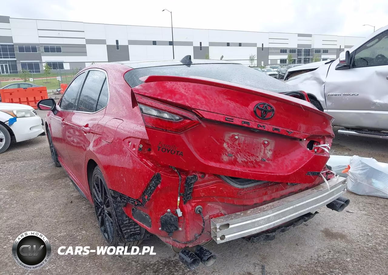 2024 Toyota Camry Xse VIN:4T1K61AK4RU228890 - 3