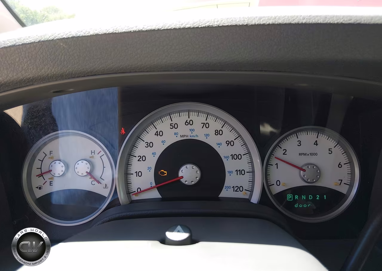 2008 Dodge Durango Adventurer VIN:1D8HB68268F114777 - 7