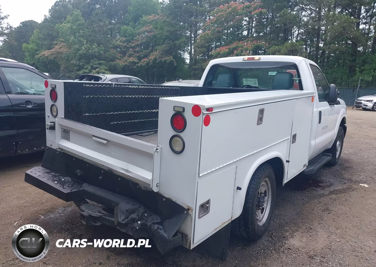 2016 Ford F-250 Xl VIN:1FDBF2A65GEC24959 - 4
