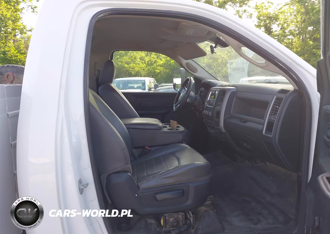 2015 Ram 3500 Chassis Tradesman-Slt VIN:3C7WRTAJ7FG679247 - 5