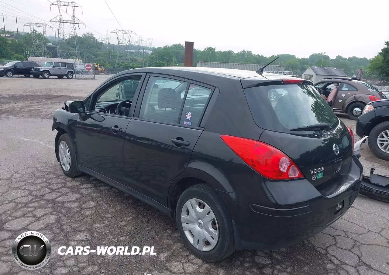 2011 Nissan Versa 1.8S VIN:3N1BC1CP9BL365820 - 3