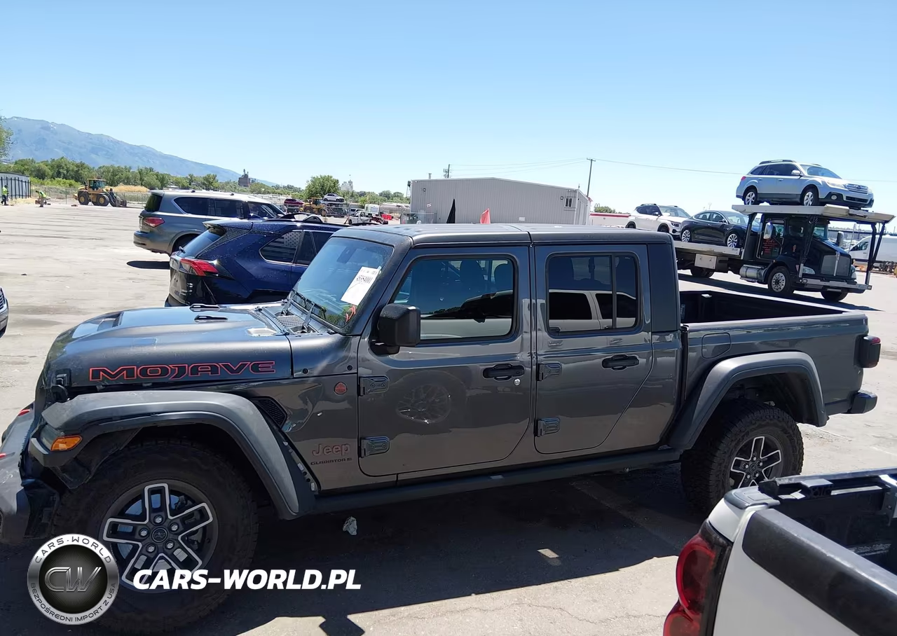 2025 Jeep Gladiator Mojave 4X4 VIN:1C6RJTEG4SL545025 - 14