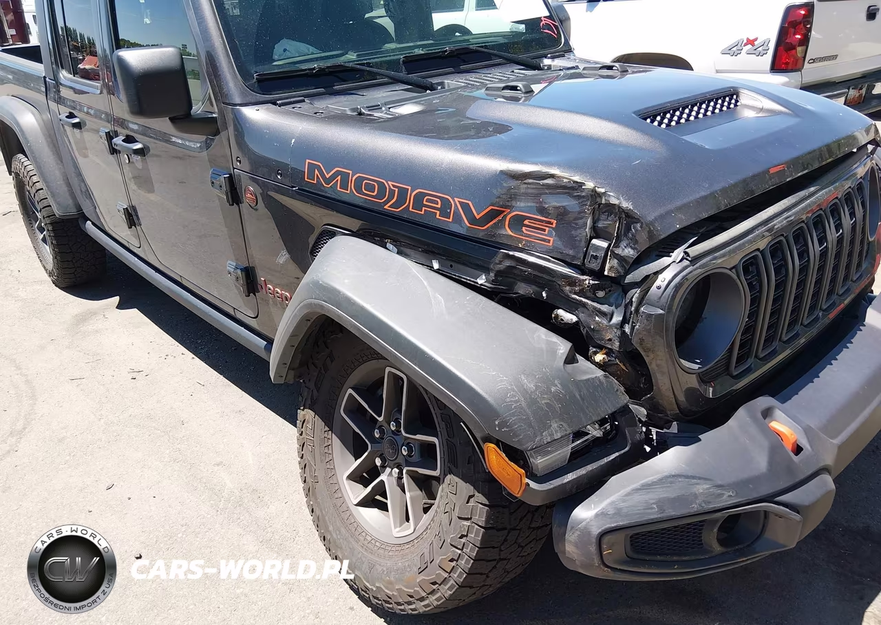 2025 Jeep Gladiator Mojave 4X4 VIN:1C6RJTEG4SL545025 - 6