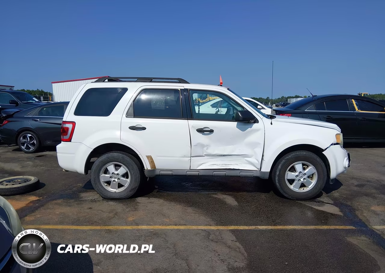 2011 Ford Escape Xlt VIN:1FMCU0DG0BKA69377 - 13