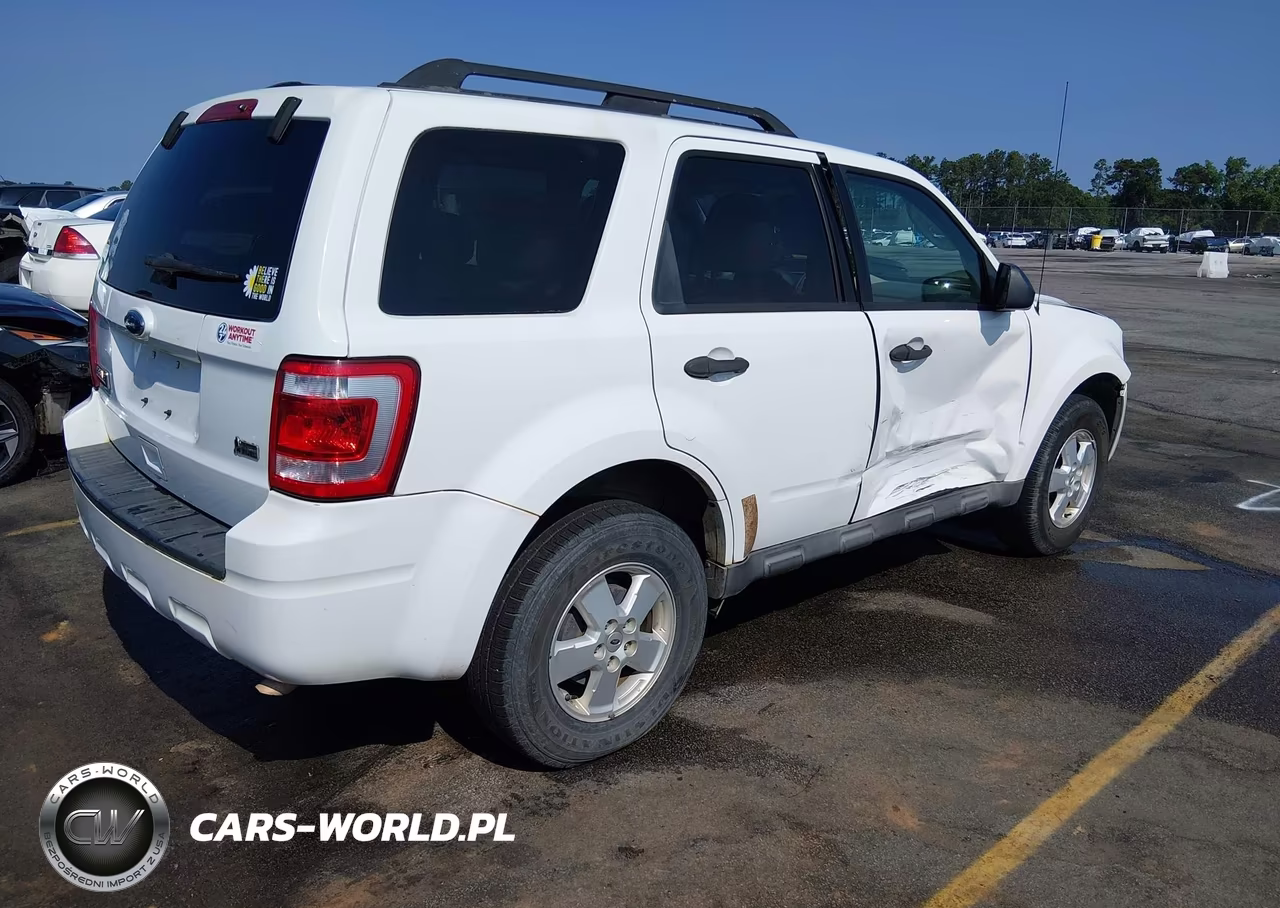 2011 Ford Escape Xlt VIN:1FMCU0DG0BKA69377 - 4