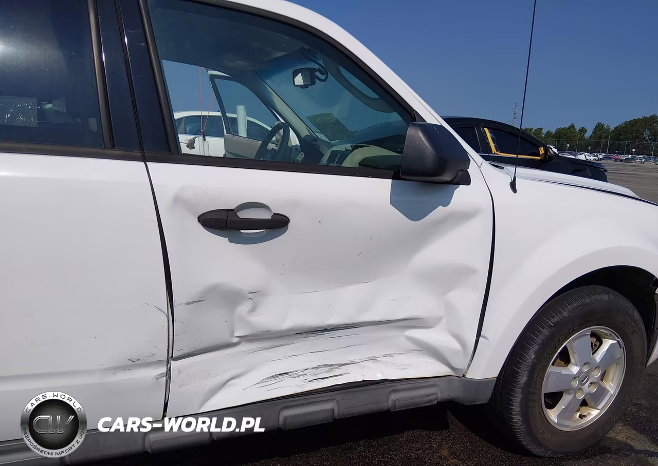 2011 Ford Escape Xlt VIN:1FMCU0DG0BKA69377 - 6