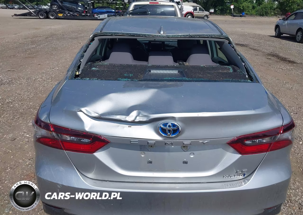 2024 Toyota Camry Hybrid Le VIN:4T1C31AK2RU073205 - 6