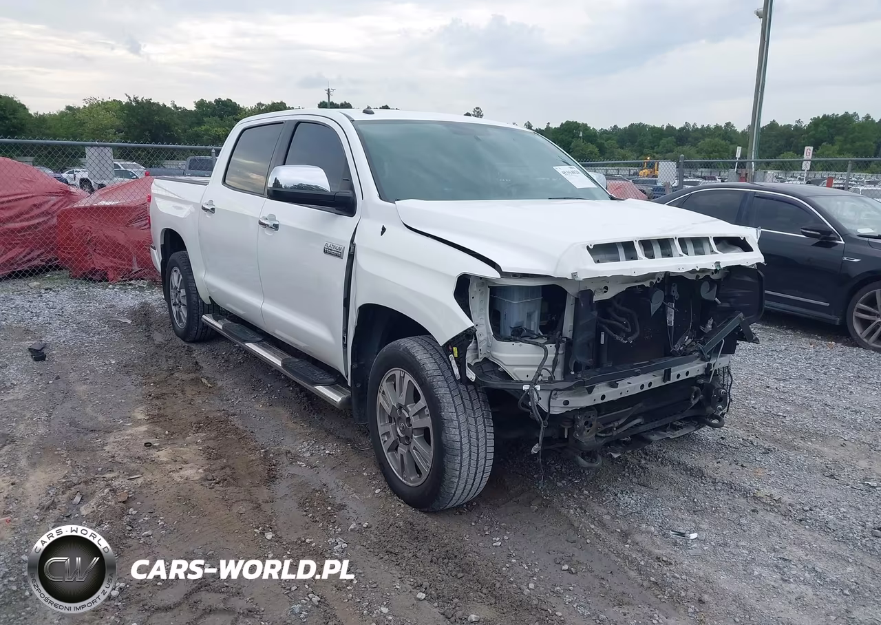 2017 Toyota Tundra Platinum 5.7L V8 – zdjęcie 1 z 16