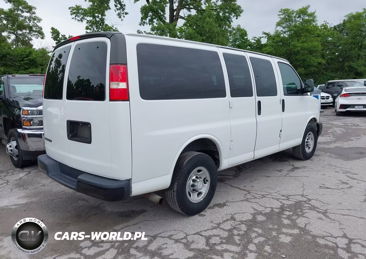 2017 Chevrolet Express 2500 Ls VIN:1GAWGEFF1H1288897 - 4