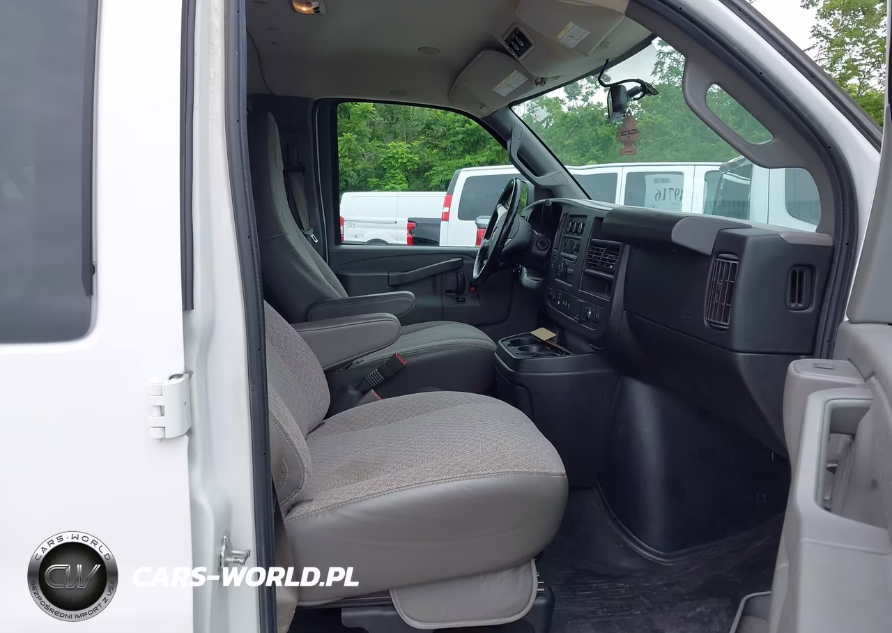 2017 Chevrolet Express 2500 Ls VIN:1GAWGEFF1H1288897 - 5