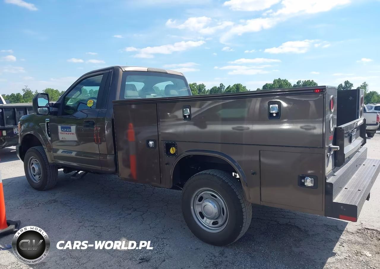 2017 Ford F-350 Xl VIN:1FDRF3B60HEE09845 - 14