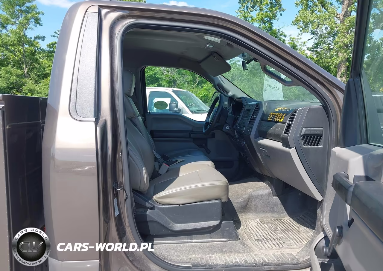 2017 Ford F-350 Xl VIN:1FDRF3B60HEE09845 - 5