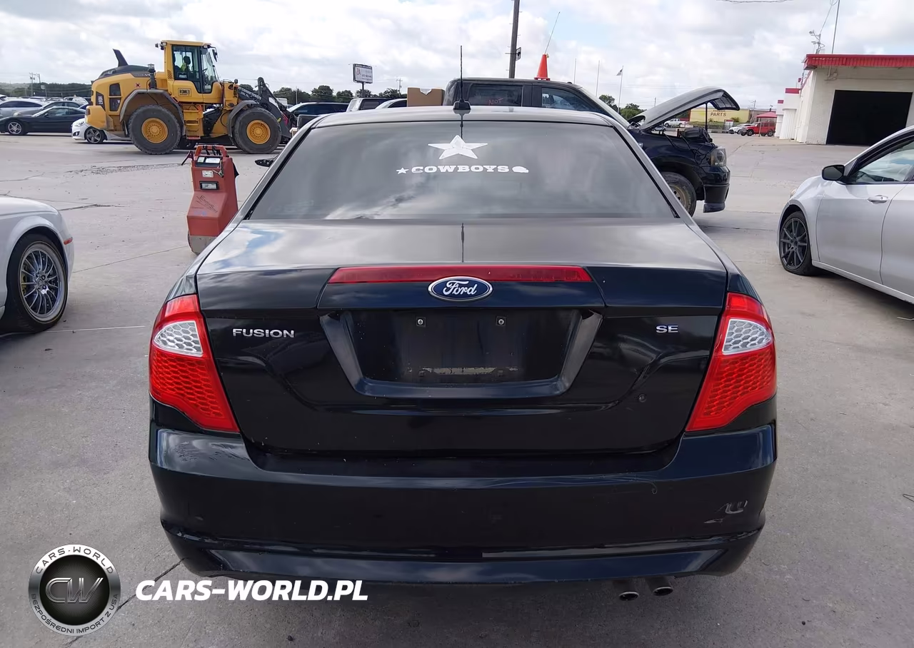 2011 Ford Fusion Se VIN:3FAHP0HA9BR256335 - 17
