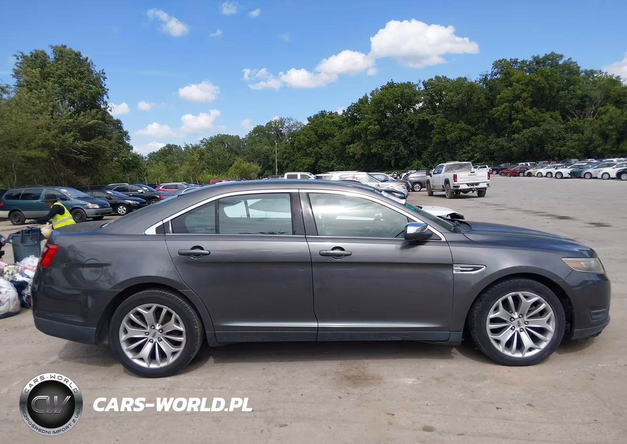 FORD TAURUS LIM VIN:1FAHP2F84FG104861 - 13