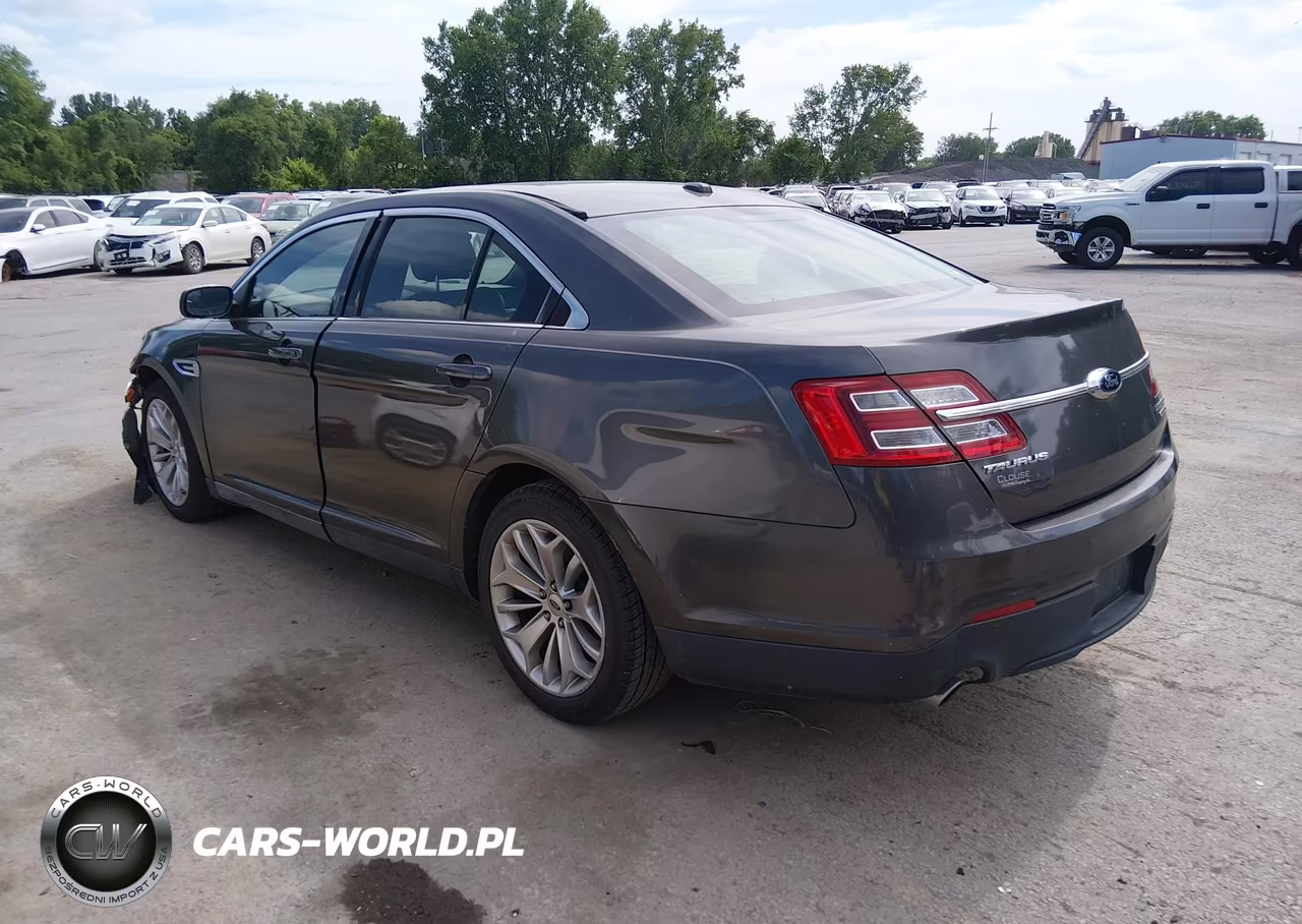 FORD TAURUS LIM VIN:1FAHP2F84FG104861 - 3