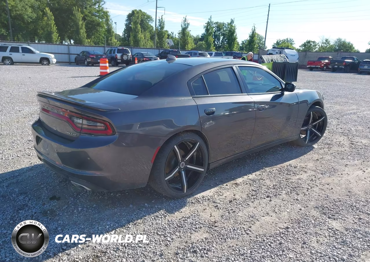2017 Dodge Charger Sxt Rwd VIN:2C3CDXHG2HH515587 - 4